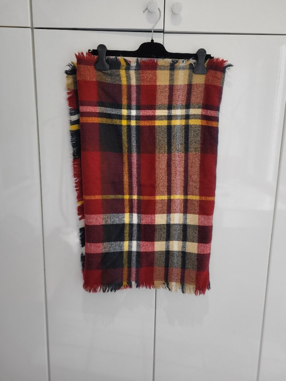 Atmosphere Large Plaid Scarf